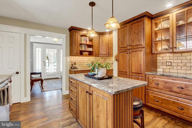 919 BIGLERVILLE RD, Gettysburg, PA 17325