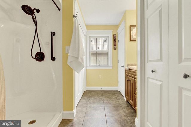 919 BIGLERVILLE RD, Gettysburg, PA 17325