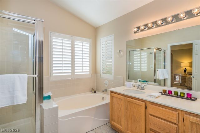 10345 Hunters Meadow Avenue, Las Vegas, NV 89144