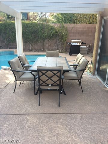 10345 Hunters Meadow Avenue, Las Vegas, NV 89144