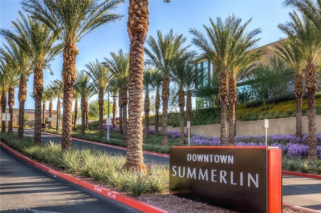 10345 Hunters Meadow Avenue, Las Vegas, NV 89144