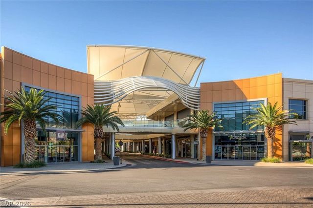 10345 Hunters Meadow Avenue, Las Vegas, NV 89144