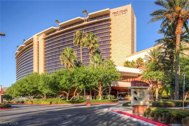 10345 Hunters Meadow Avenue, Las Vegas, NV 89144