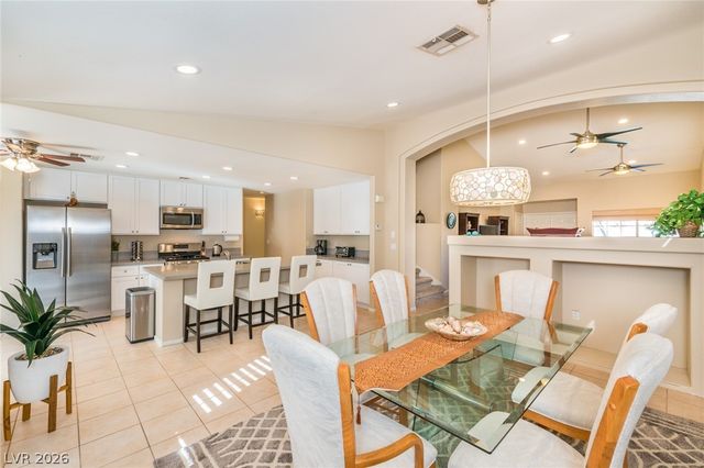 10345 Hunters Meadow Avenue, Las Vegas, NV 89144