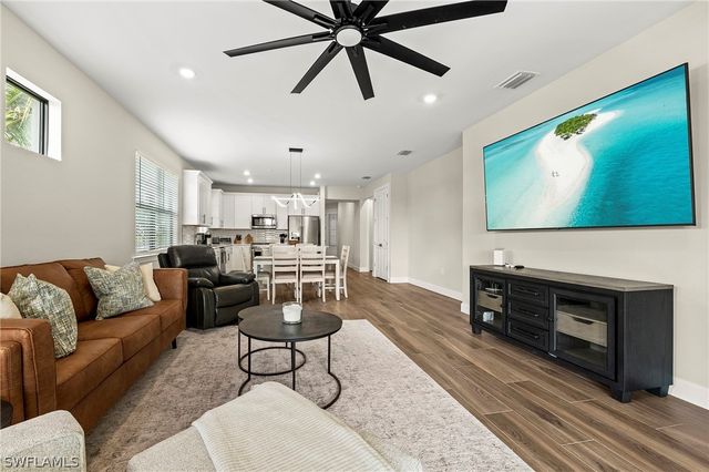 11661 Venetian Lagoon DR, Fort Myers, FL 33913