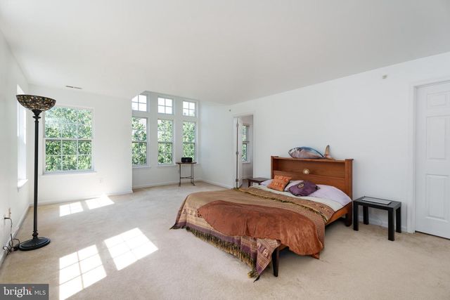 21-B IRON WORKS WAY, Trenton, NJ 08611