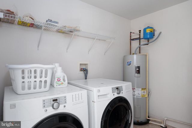 21-B IRON WORKS WAY, Trenton, NJ 08611