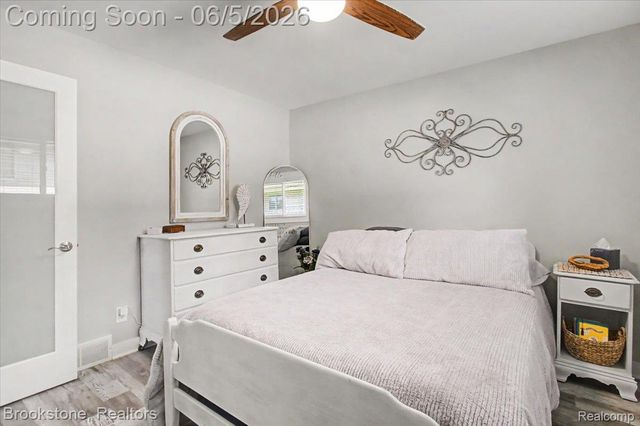3378 Kingsway Drive, Highland Charter Township, MI 48356