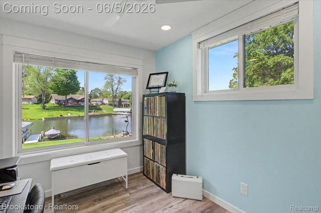 3378 Kingsway Drive, Highland Charter Township, MI 48356