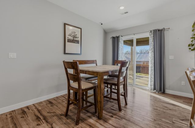 6430 GAIL CT, Hallsville, MO 65255