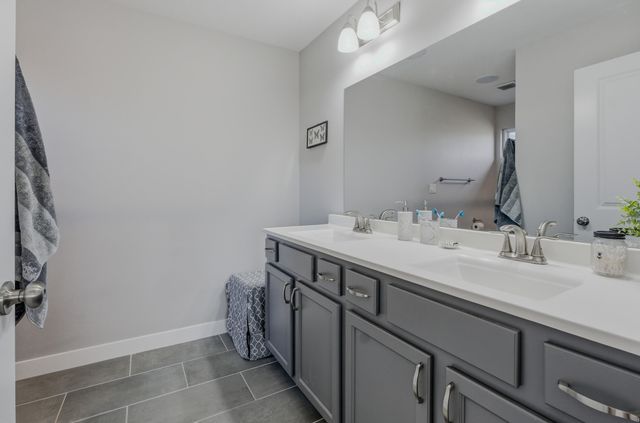 6430 GAIL CT, Hallsville, MO 65255