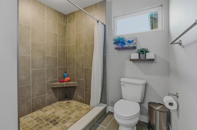 6430 GAIL CT, Hallsville, MO 65255