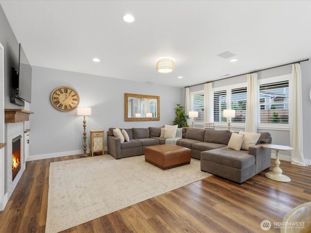 32721 NE 52nd Street, Carnation, WA 98014