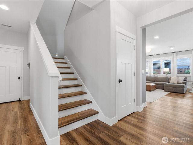 32721 NE 52nd Street, Carnation, WA 98014