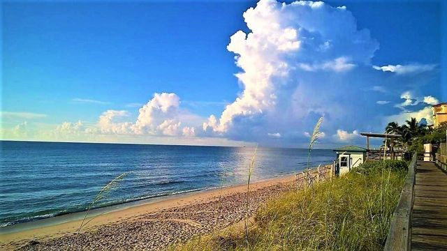896 N Federal Highway 523, Lantana, FL 33462