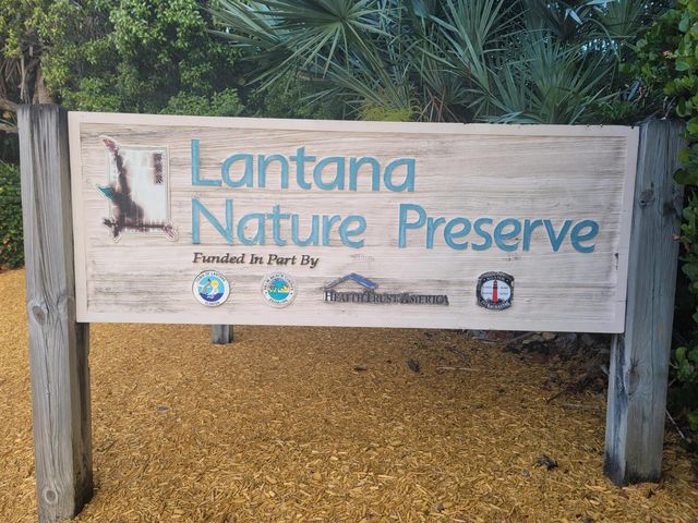 896 N Federal Highway 523, Lantana, FL 33462