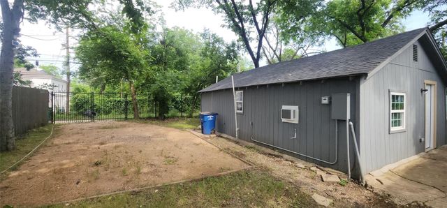 1806 Maryland Avenue, Dallas, TX 75216