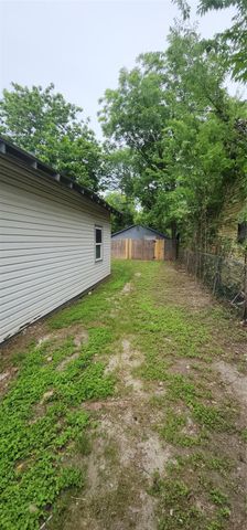 1806 Maryland Avenue, Dallas, TX 75216