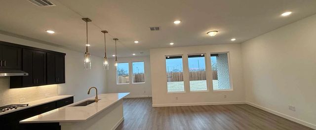 4310 Crossvine Lane, Melissa, TX 75454