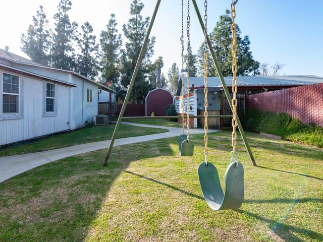 2146 W Dudley Avenue, Fresno, CA 93728