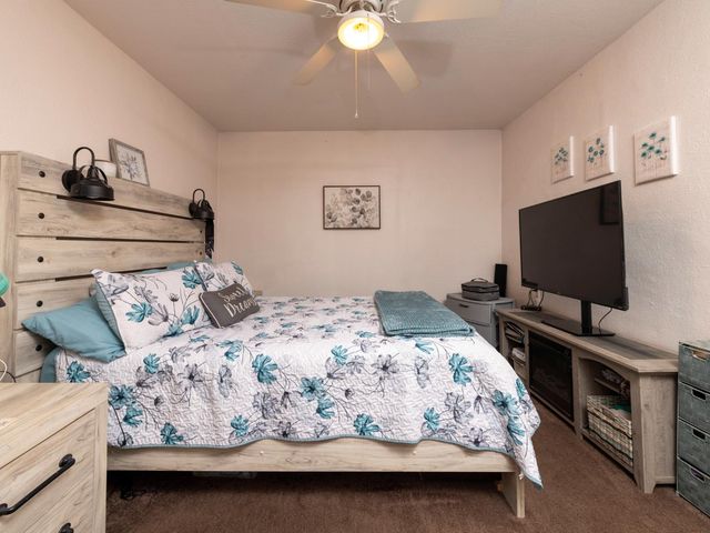 2146 W Dudley Avenue, Fresno, CA 93728