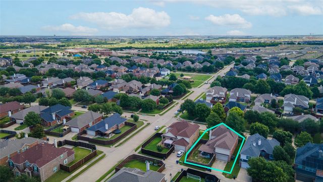 13763 Fall Harvest Drive, Frisco, TX 75033