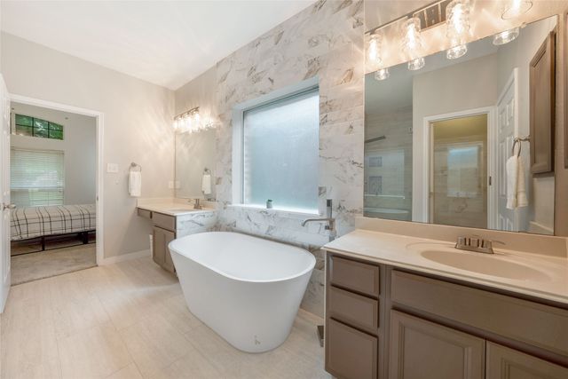 13763 Fall Harvest Drive, Frisco, TX 75033