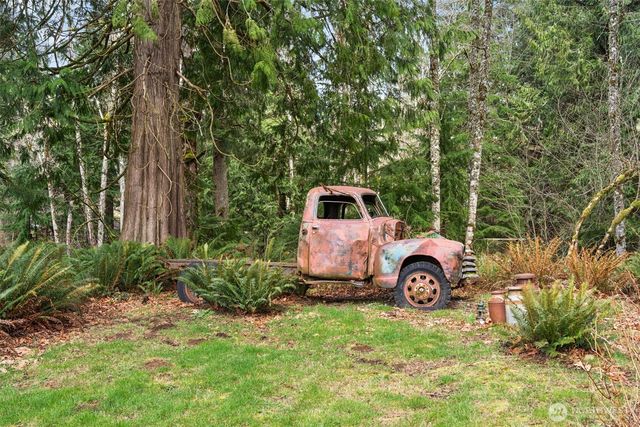 31530 SE 384th Street, Enumclaw, WA 98022