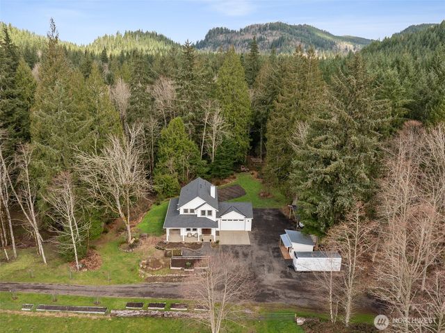 31530 SE 384th Street, Enumclaw, WA 98022