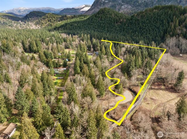 31530 SE 384th Street, Enumclaw, WA 98022