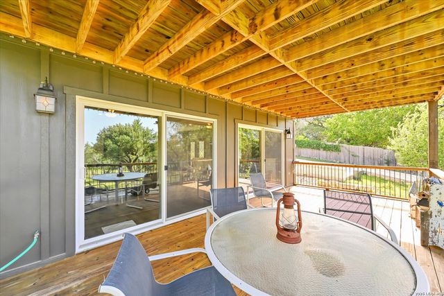 349 WHITE OAK DR, Canyon Lake, TX 78133