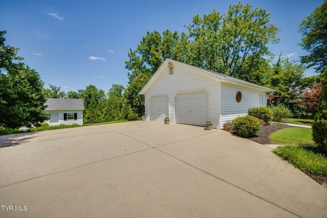 1409 Tusculum Boulevard, Greeneville, TN 37745