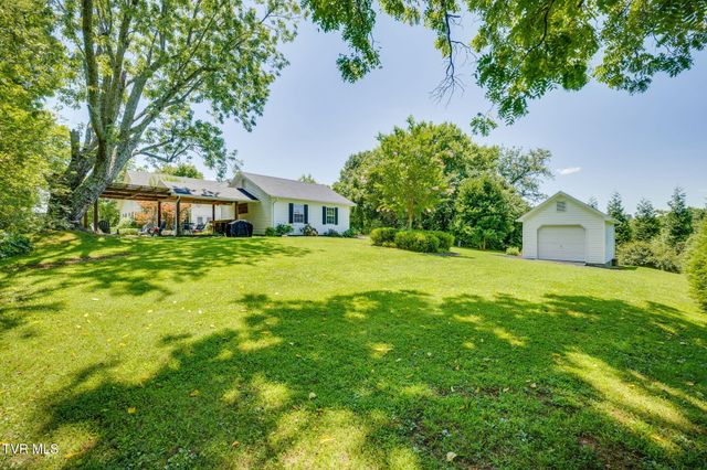 1409 Tusculum Boulevard, Greeneville, TN 37745