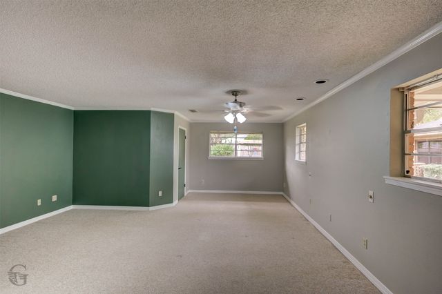 519 Rock Hollow Drive, Shreveport, LA 71115