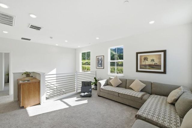1646 Siderits Way, Gilroy, CA 95020