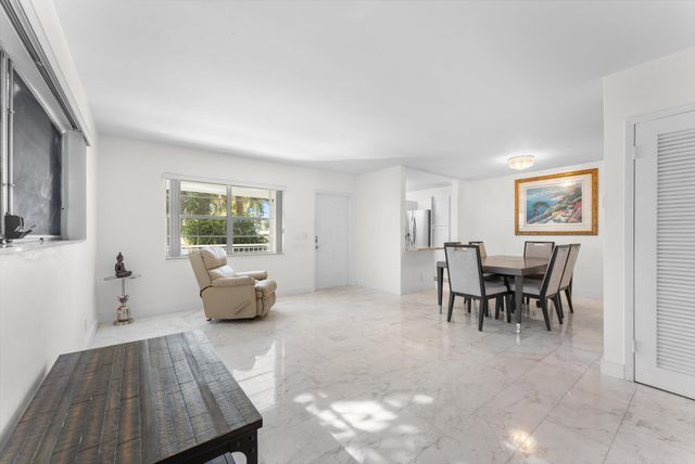 501 Blue Heron Drive 221-A, Hallandale Beach, FL 33009