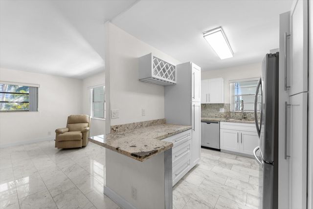 501 Blue Heron Drive 221-A, Hallandale Beach, FL 33009