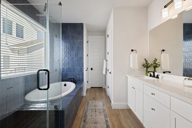 1005 Sage Thrasher CIR, Dripping Springs, TX 78620