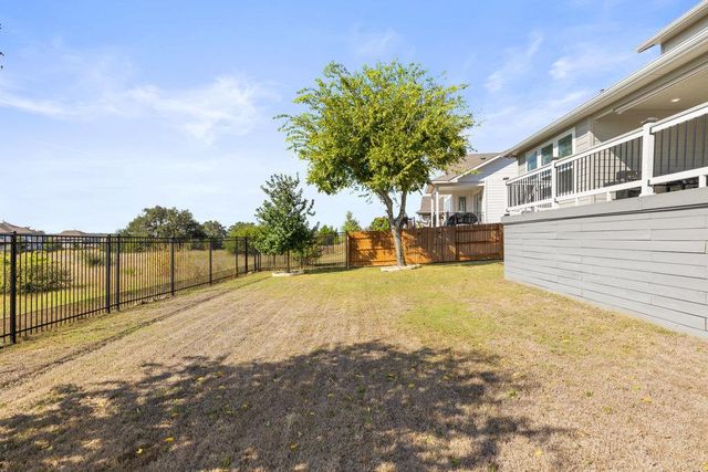 1005 Sage Thrasher CIR, Dripping Springs, TX 78620