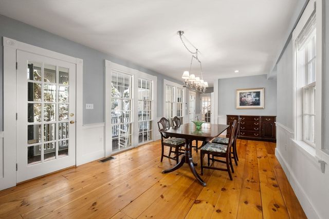 2 Old Sudbury Road, Wayland, MA 01778