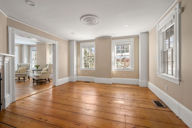 2 Old Sudbury Road, Wayland, MA 01778