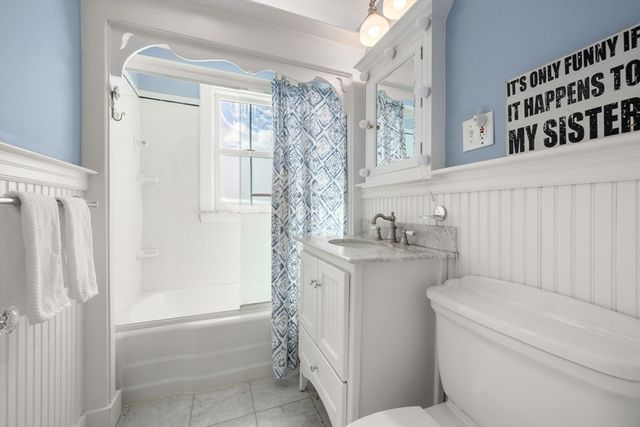 2 Old Sudbury Road, Wayland, MA 01778