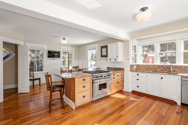 2 Old Sudbury Road, Wayland, MA 01778