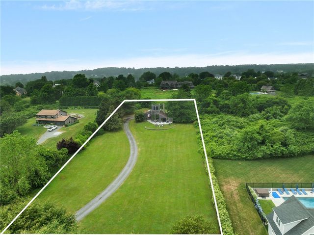 668 Indian Avenue, Middletown, RI 02842