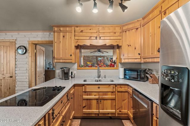 37780 S CAMINO BLANCO Road, Wickenburg, AZ 85390