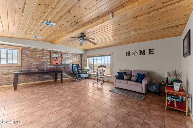 37780 S CAMINO BLANCO Road, Wickenburg, AZ 85390