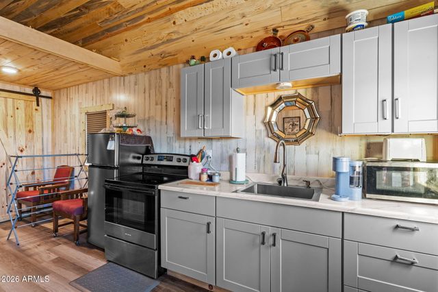 37780 S CAMINO BLANCO Road, Wickenburg, AZ 85390