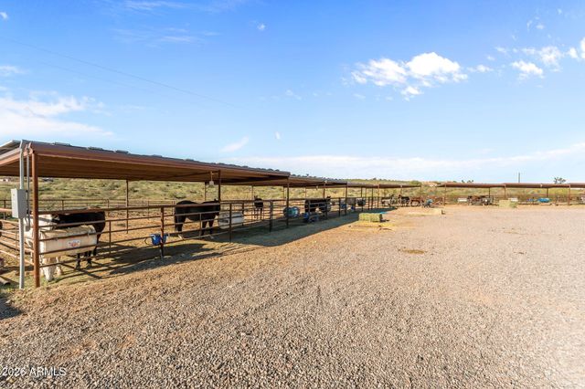 37780 S CAMINO BLANCO Road, Wickenburg, AZ 85390