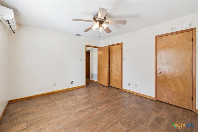 21 N CR 235, Gonzales, TX 78629