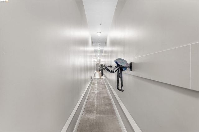 2415 San Pablo Ave, Oakland, CA 94612